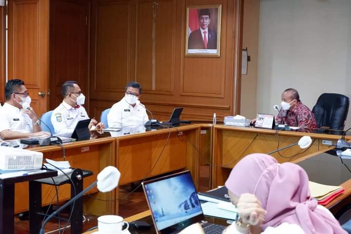 Sekprov Sulbar Audiensi dengan Sekjen KLHK Terkait Pelepasan Lahan Hutan untuk Smart City Forest